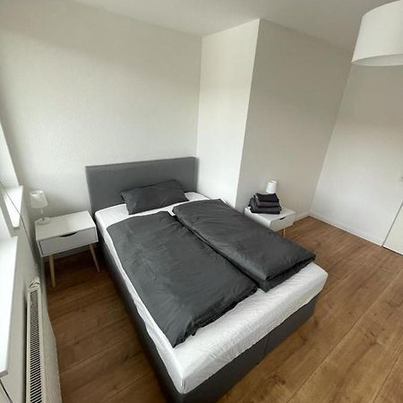 Grosszugige Wohnung In Findorff Бремен Экстерьер фото